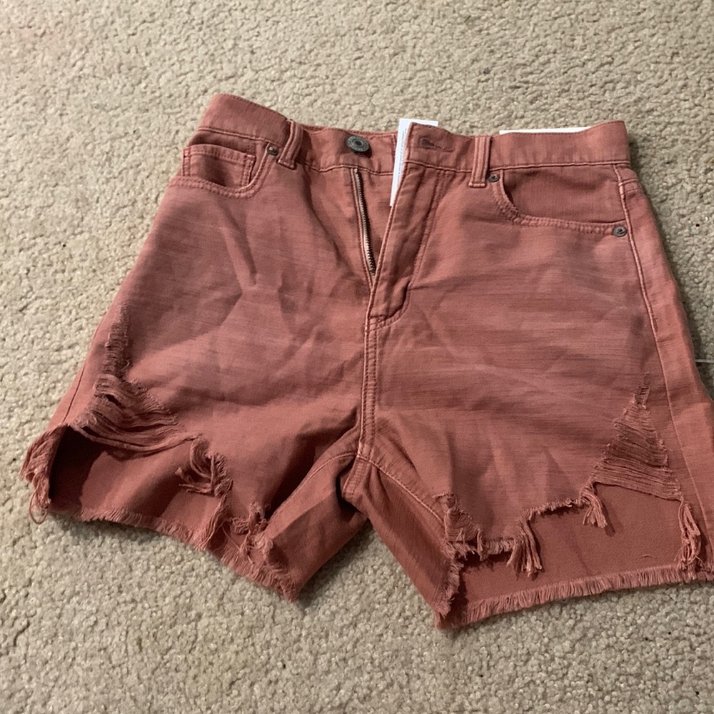 American eagle highest rise mom short